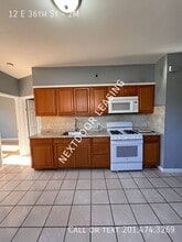 12 E 36th St in Bayonne, NJ - Building Photo - Building Photo