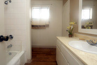 Entrada Townhomes in Goleta, CA - Foto de edificio - Interior Photo