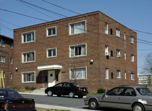 Glennville Road Apartments in Silver Spring, MD - Building Photo - Building Photo