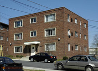 Glennville Road Apartments in Silver Spring, MD - Foto de edificio - Building Photo