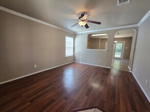 10822 Arabian Gate in San Antonio, TX - Building Photo - Building Photo