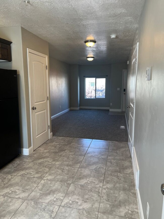 316 Cheyenne Dr in Evanston, WY - Building Photo - Building Photo