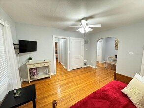 607 Harwood St in Orlando, FL - Building Photo - Building Photo