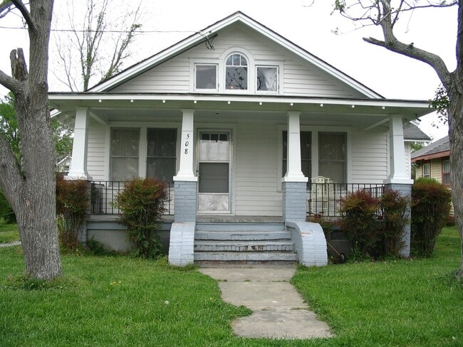 508 Massachusetts Ave in Elizabeth City, NC - Building Photo - Building Photo