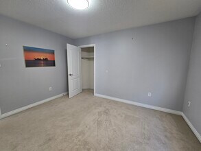 1468 Coldstream Dr in Oshawa, ON - Building Photo - Building Photo