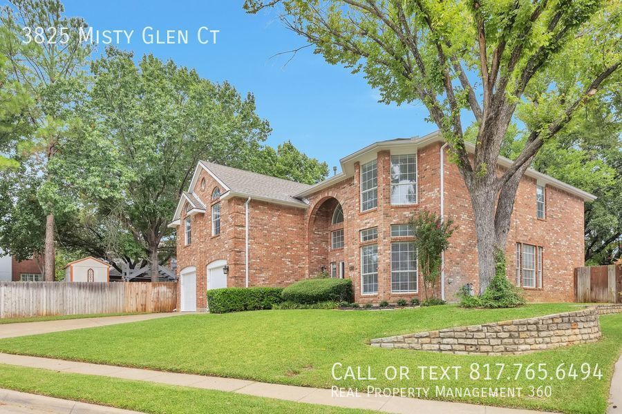 3825 Misty Glen Ct in Bedford, TX - Building Photo