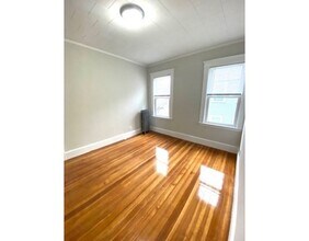 1 Harvard St-Unit -2 in Arlington, MA - Building Photo - Building Photo