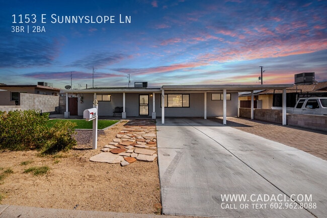 property at 1153 E Sunnyslope Ln
