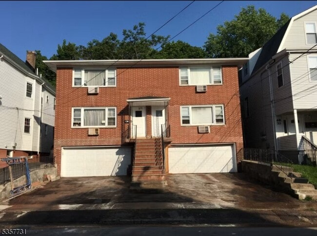 property at 64 40th St