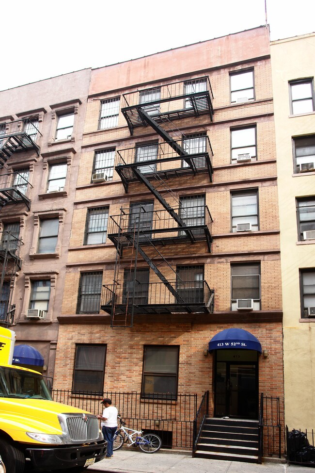 413 W 52nd St in New York, NY - Building Photo - Building Photo
