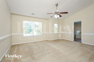 5277 Crosswinds Rd in McLeansville, NC - Building Photo - Building Photo