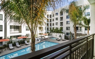 MODA at Monrovia Station Apartments