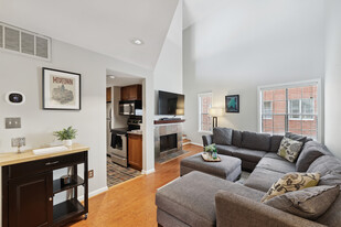 1050 Piedmont Ave NE in Atlanta, GA - Building Photo