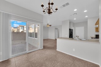 2868 Rothesay Ave in Henderson, NV - Building Photo - Building Photo