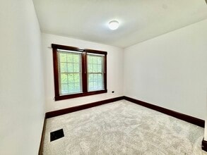 2506 Green Bay Rd in Highland Park, IL - Foto de edificio - Building Photo