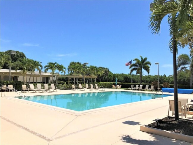 23 Vista Gardens Trail in Vero Beach, FL - Building Photo - Building Photo