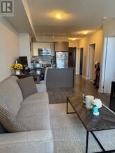 9 Valhalla Inn Rd in Toronto, ON - Building Photo - Building Photo