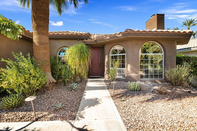 44401 Kings Canyon Ln in Palm Desert, CA - Building Photo - Building Photo
