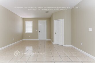 10781 NW 80th Ln in Miami, FL - Foto de edificio - Building Photo