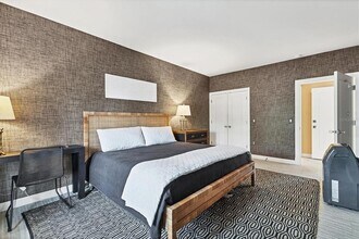 3401 54th Dr W in Bradenton, FL - Building Photo - Building Photo