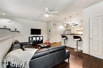 2606 Wilson St in Austin, TX - Building Photo - Building Photo