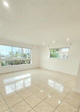 1020 94th St in Bay Harbor Islands, FL - Building Photo - Building Photo