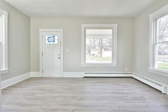 921 South St in Niles, OH - Building Photo - Building Photo