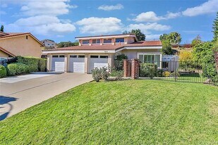 5053 Ambridge Dr in Agoura Hills, CA - Building Photo