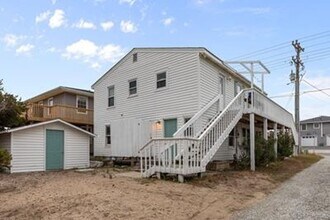 802 N Anderson Blvd in Holly Ridge, NC - Building Photo - Building Photo