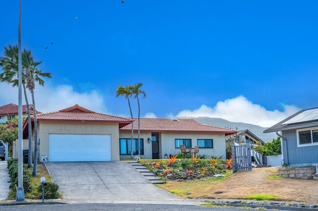 property at 800 Kolani Pl