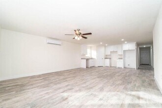 1519 E 14th St in Lubbock, TX - Building Photo - Building Photo