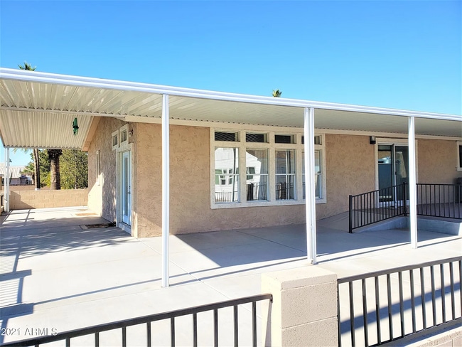 7215 E Inverness Ave in Mesa, AZ - Building Photo - Building Photo