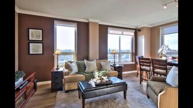 1375 Lick Ave, Unit 529 in San Jose, CA - Building Photo - Building Photo