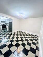 2512 S Trumbull Ave in Chicago, IL - Foto de edificio - Building Photo