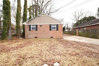 6252 Edward St in Norfolk, VA - Building Photo - Building Photo