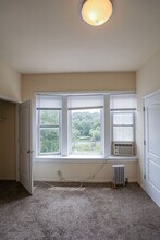 1250 W Montrose Ave in Chicago, IL - Building Photo - Building Photo