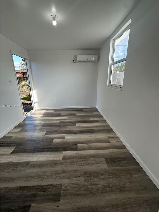 7771 Madeira St-Unit -1 in Miramar, FL - Building Photo