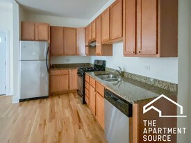 3818 N Sheffield Ave, Unit 1 in Chicago, IL - Building Photo