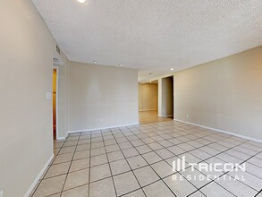 2947 N 77th Ave in Phoenix, AZ - Building Photo - Building Photo