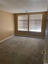 75-18 Aquatic Dr in Queens, NY - Building Photo - Building Photo