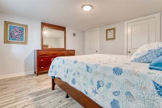 1917 Ave M 1/2 in Galveston, TX - Building Photo - Building Photo