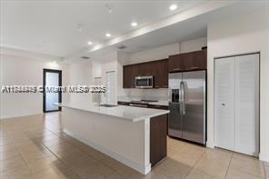8031 NW 104th Ave in Doral, FL - Building Photo - Building Photo