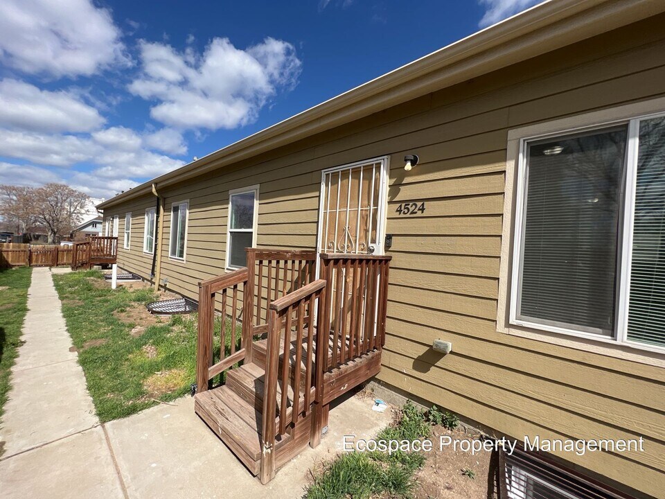 4520 Thompson Ct in Denver, CO - Building Photo