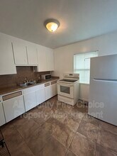451 41st St N in St. Petersburg, FL - Building Photo - Building Photo