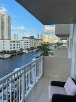 3601 NE 170th St in Aventura, FL - Building Photo