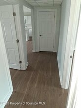 104 Hill St in Dunmore, PA - Building Photo - Building Photo