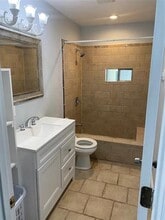 1715 Wilbur St in Dallas, TX - Building Photo - Building Photo