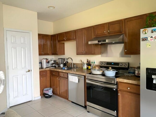 2304 Center Stone Ln in Riviera Beach, FL - Building Photo - Building Photo