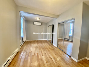 250 Western Ave, Unit 1 in Cambridge, MA - Building Photo - Building Photo