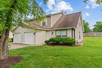 4410-4412-4412 Cheryl Ct in Columbia, MO - Building Photo - Building Photo